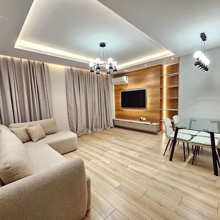 Miku Apartment-Modern 2Bedroom In Prime Location ติรานา ภายนอก รูปภาพ